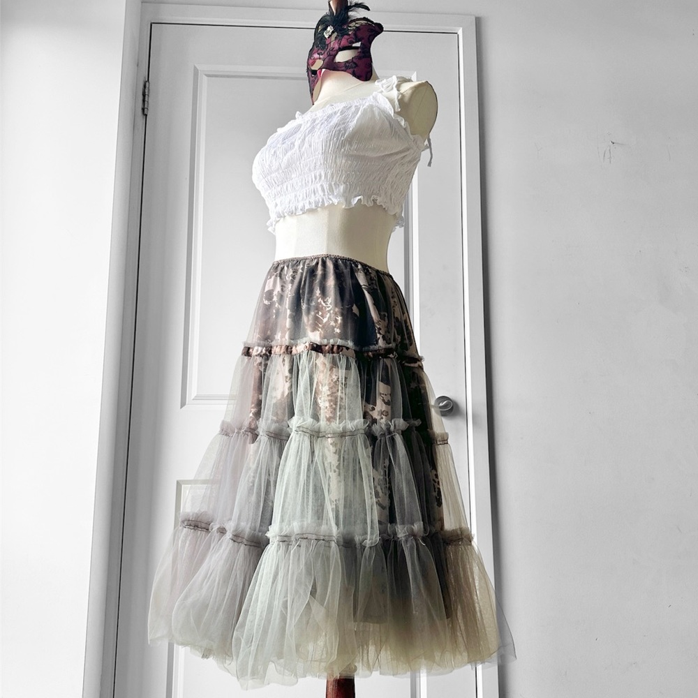 ANTHROPOLOGIE RUTZOU Tulle Knee Length Skirt Brown Sage Green Lavender - Picture 3 of 6